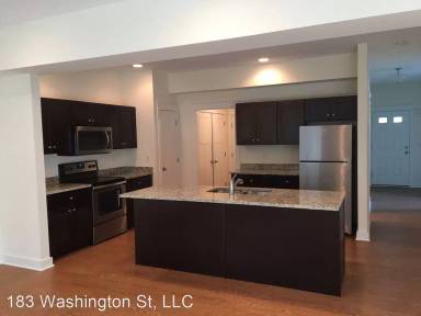 Main picture of Highfield Commons Apartments