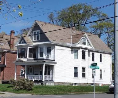 Main picture of 1381 Union St