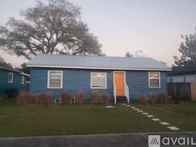 Main picture of 4721 23rd St N