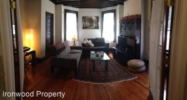 Main picture of 4616 Spruce St
