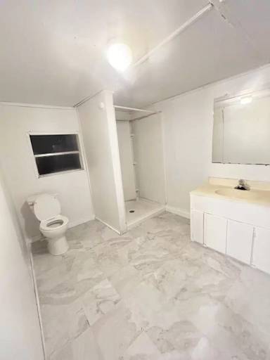 Main picture of 140 Courtillians Rd