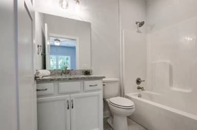 Main picture of 1304 Emerald View Ct