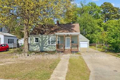 Main picture of 8026 E Glen Rd