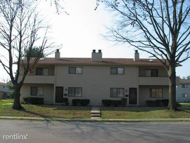 Main picture of 830 White Oak Dr