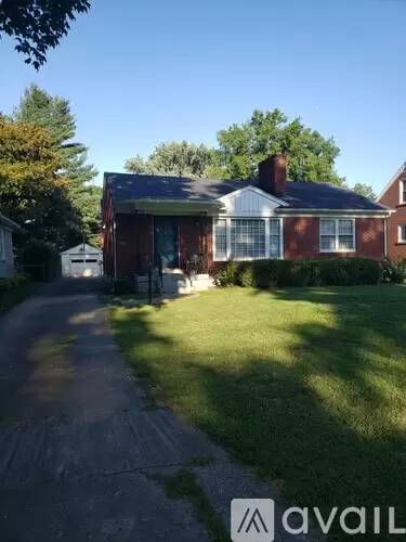 Main picture of 1024 Club Dr