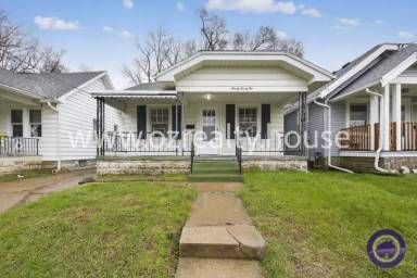 Main picture of 2032 Barrows St