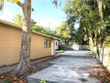 Main picture of 1804 E Sitka St