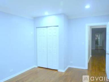 Main picture of 6116 N Mozart St