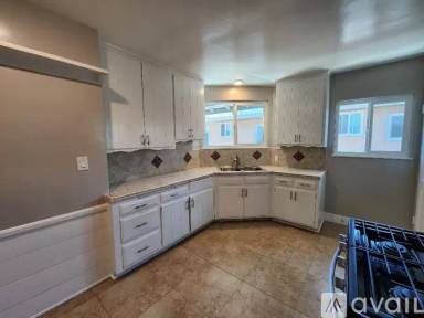 Main picture of 4468 Murietta Ave