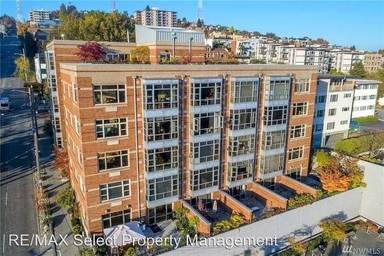 Main picture of 720 Queen Anne Ave N