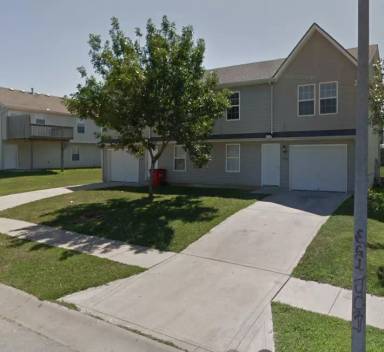 Main picture of 18309 E 12th Ter N