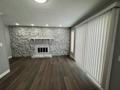 Main picture of 417 N Independence Ave