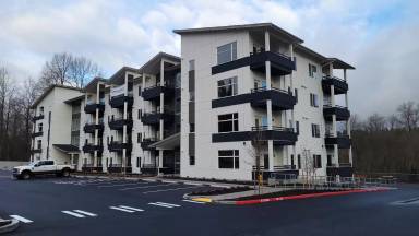 Main picture of 2401 Lake Dr
