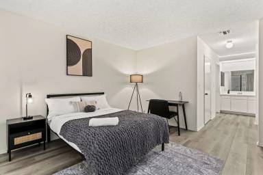 Main picture of 655 Kelton Ave Apartments