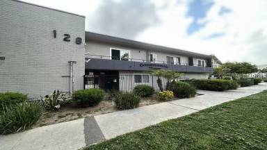 Main picture of 3002 - 128 S. Commonwealth Ave - 109