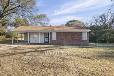 Main picture of 4056 Grantham Rd