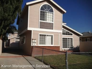 Main picture of 4033 W 163rd St