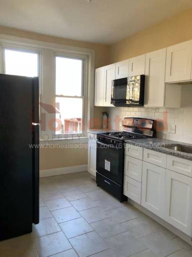 Main picture of 917 Pembroke Ave