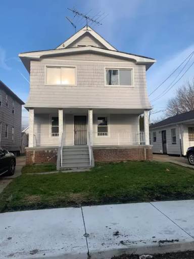 Main picture of 16523 Kipling Ave