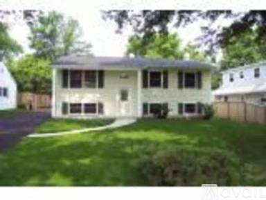 Main picture of 18136 W Valley Dr