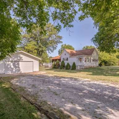 Main picture of 763 Wall St