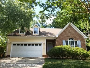 Main picture of 101 Mariposa Dr