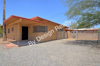 Main picture of 3549 E Water St