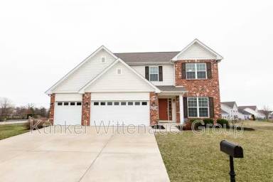 Main picture of 2724 Ambridge Dr