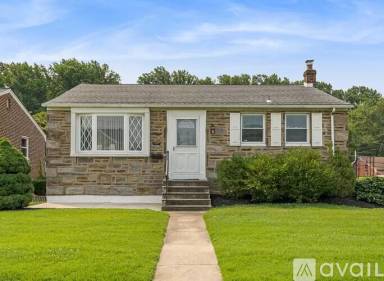 Main picture of 7817 Brocklehurst St