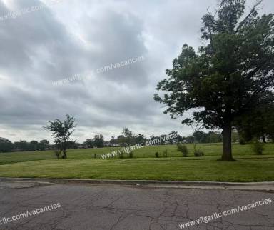 Main picture of 600 W 46th Ave