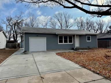 Main picture of 334 N Nevada St