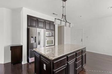 Main picture of 15658 Sack Junior Ln