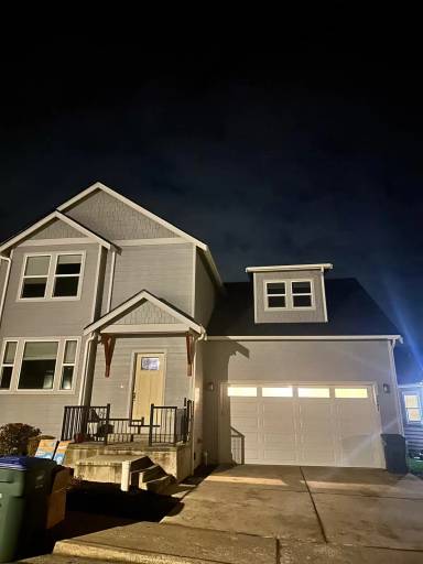 Main picture of 2041 Andre Ct