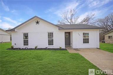 Main picture of 234 Minnie St