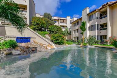 Main picture of 6767 Friars Rd