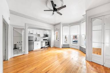 Main picture of 107 Caroline St