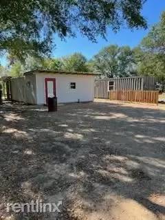 Main picture of 2511 FM 724
