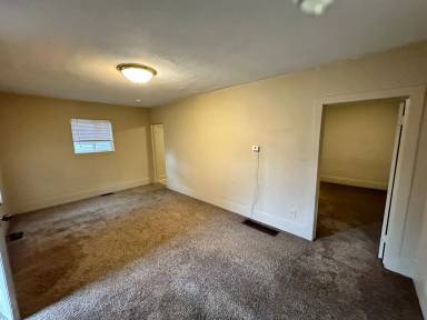 Main picture of 402 E Kiowa St