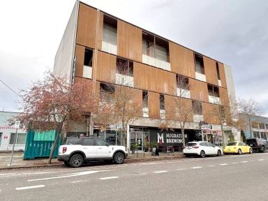 Main picture of 3951 N Williams Ave