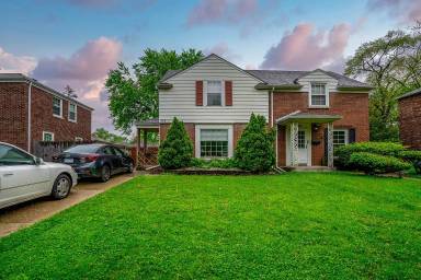 Main picture of 310 Belmont Pl