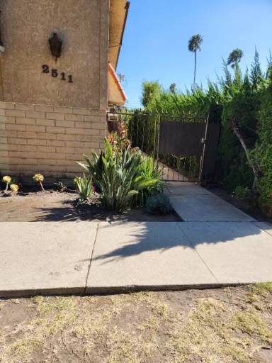 Main picture of 2511 Abbot Kinney Blvd