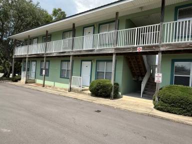 Main picture of 555 Florosa Ct