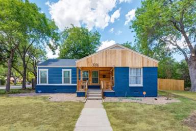 Main picture of 3928 Winfield Ave