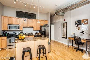 Main picture of 740 Fulton
