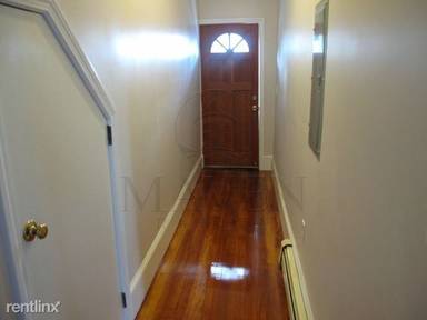 Main picture of 21 Knapp St