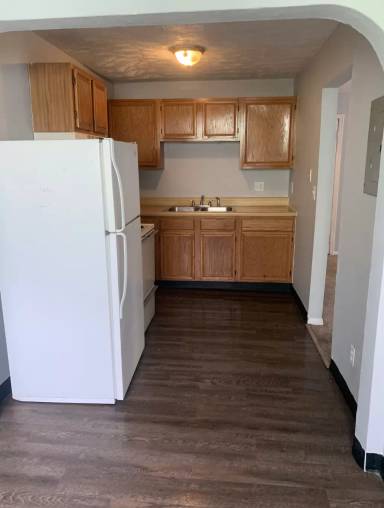 Main picture of 2039 Emerson Ave