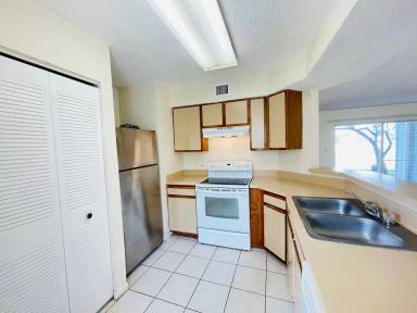 Main picture of 3473 NW 44th St