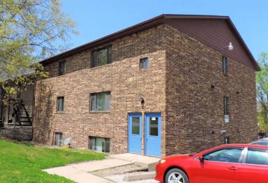 Main picture of 814 Oakcrest St