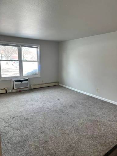 Main picture of 1337 S Taylor St