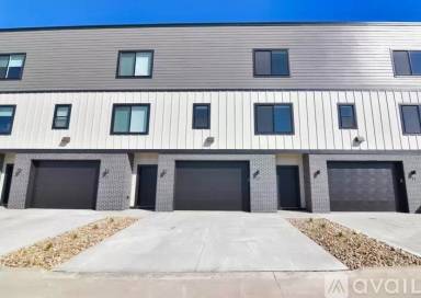 Main picture of 18 Crosby Park Dr